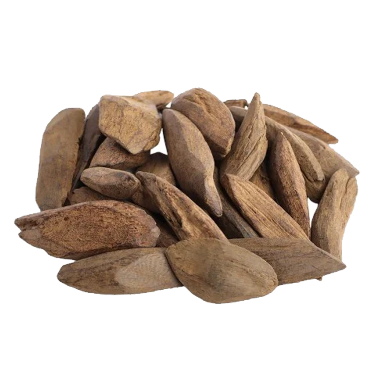 خشب العود الطبيعي
